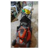 Husquarna Hu72SAWDE, All Wheel Drive Mower