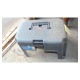 Rubbermaid Step Stool