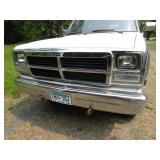 Dodge 1992 pickup truck, VIN 1B7KM2...
