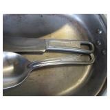 Vintage aluminum mess kits, both wi...