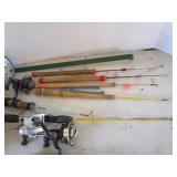 Ice fishing package: jig sticks, po...