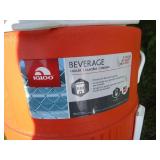 Plastic folding chairs, Igloo bever...