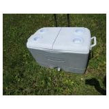 Rubbermaid cooler, handle & rollers...