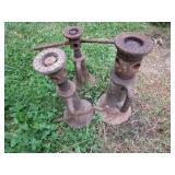 Three house jacks, 2-1/2x10, 1-1/2x...