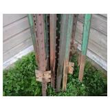 Steel fence posts, 5-6ft T posts, a...