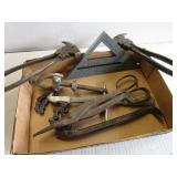 Tools: fencing pliars, side cutter,...
