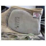 Gun cleaning kit, shoulder pad, hor...