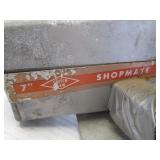 Shopmate 7" circular saw, Black & D...