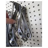 Adjustable & ratchet wrenches, saws...