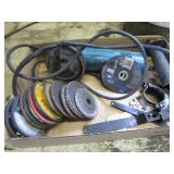 Makita 4" disk grinder, disks...