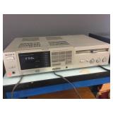Vintage Sony STR-VX200 Stereo Receiver - Powers On
