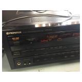 Pioneer VSX-501 Audio/Video Stereo Receiver - Powers On