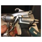 Like New Earlex HVLP Paint Spray Gun 1.3-2.0mm