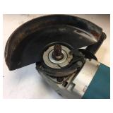 Makita GA7021 7" Angle Grinder 15A - Works!