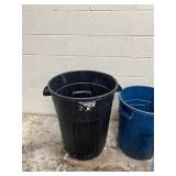 9 Commercial Trash Cans