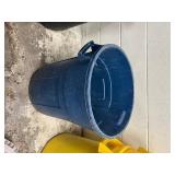 9 Commercial Trash Cans