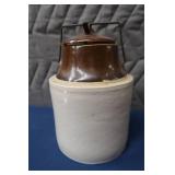 UNMARKED ANTIQUE CROCK