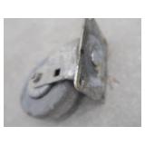 9 OVER SIZED CASTERS