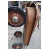 VINTAGE MURRAY RED WAGON