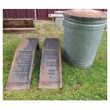 METAL CAR RAMPS / METAL TRASH CAN