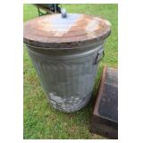 METAL CAR RAMPS / METAL TRASH CAN