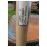 WHEELBARROW / #2 SCOOP SHOVEL