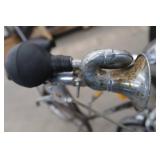 VINTAGE SCHWINN COLLEGIATE