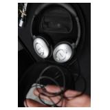 BOSE HEADPHONES VINTAGE PANASONIC SOLID STATE RADIO