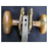 ANTIQUE COPPER / BRASS DOOR KNOB AND WALL HANGINGS
