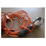EXTENSION CORD AND TROUBLE LIGHT
