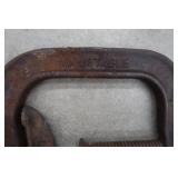 C CLAMPS AND TOWING CHAIN