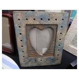 HUGE LOT OF FRAMES NEW CONDITION