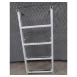ALUMINUM DOCK LADDER