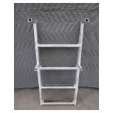 ALUMINUM DOCK LADDER