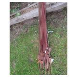 25 ELECTRIC FENCE POLES + EXTRAS