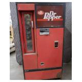 VINTAGE DR PEPPER VENDALATOR VENDING MACHINE