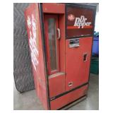 VINTAGE DR PEPPER VENDALATOR VENDING MACHINE