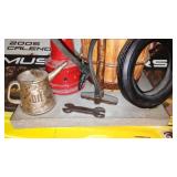 Vintage Gas Light Replica, Mustang, Muscle Car/Mopar Calendars.