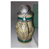 Avon Endangered Species Mini Stein Collection (5)