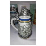 Avon Endangered Species Mini Stein Collection (5)