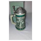 Avon Endangered Species Mini Stein Collection (5)