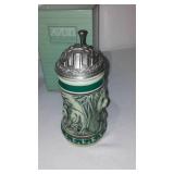 Avon Endangered Species Mini Stein Collection (5)