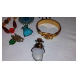 Vintage Costume Jewelry, 1940s And Newer.