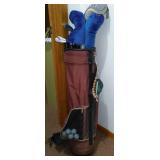 Womens Lynx Right-Handed Golf Clubs.