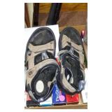 Balls, Tees, Caddy, Sandals (8 Womens) Shoes (9 Mens)