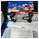Bud King of Beers-Dale Jr Budweiser #8 Red/White/Blue 1:24, beautiful