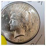 1922 Peace Dollar $1 in BU +