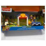 Fisher Price Little People Playset...