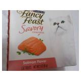 11 pkgs Purina Fancy Feast Savory C...