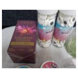 Avocado Slices, Sprinkles and Vinla...